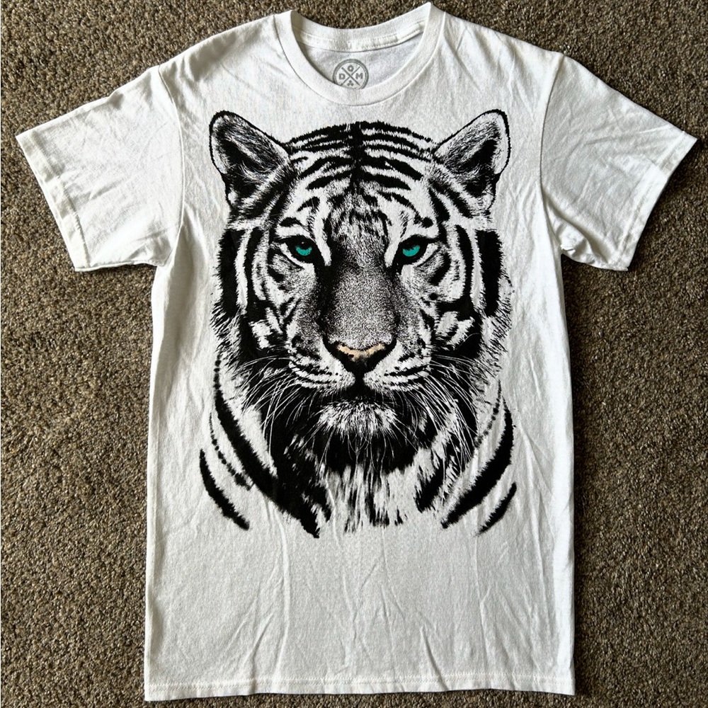 White Tiger Black/Blue T shirt